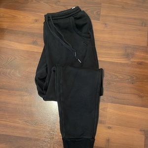 PUMA black, jogger sweat pants with drawstring waist- size M